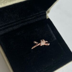 Knot Ring in Rose Gold Sz 6